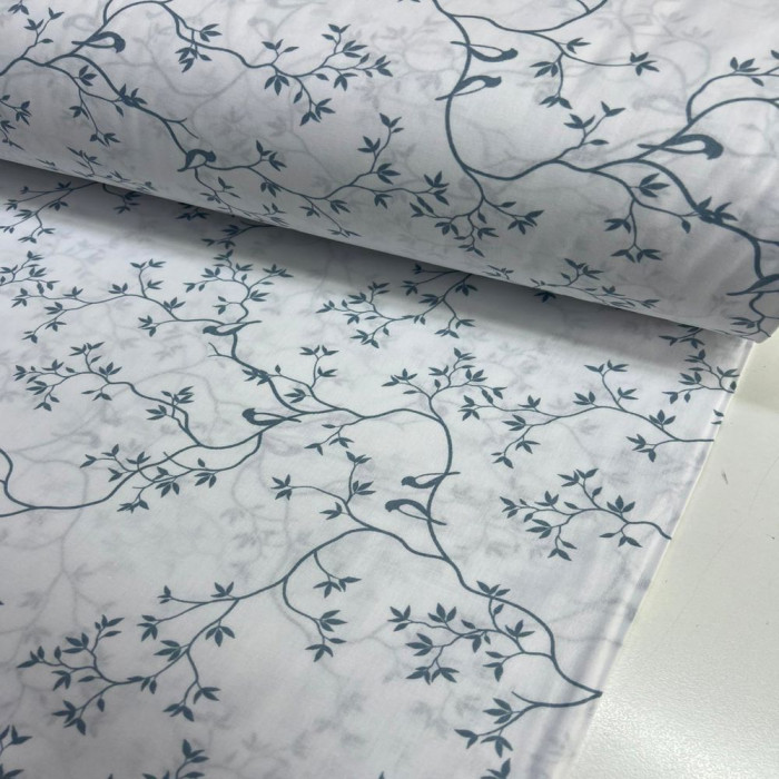 Beyaza İndigo Dallı Desenli Poplin Kumaş