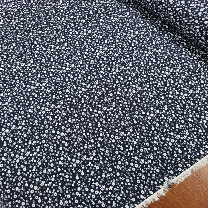 Lacivert Zemin Çıtır Desen Viskon Kumaş